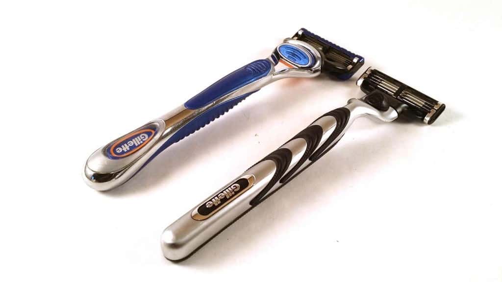 Mach 3 vs. fusion Battle of Cartridge Razor
