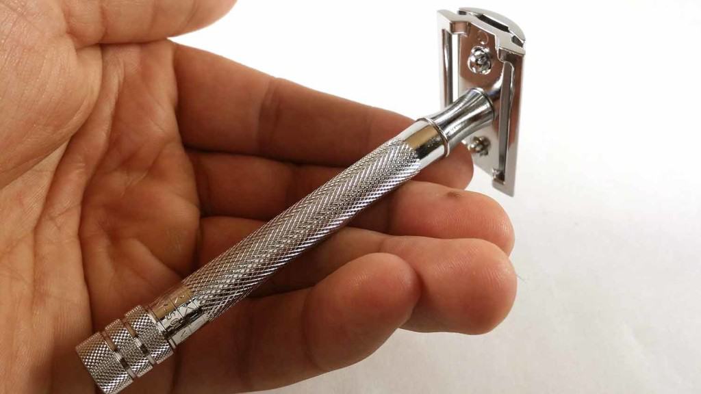 Ultimate Review of Merkur 180 Long Handled Safety Razor 2